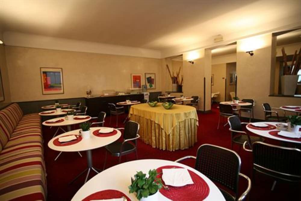 Club Hotel Milan 43/55