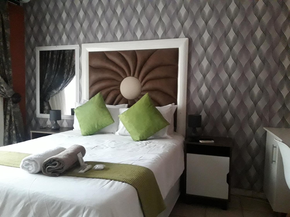 Vakhusi Bed and Breakfast 26/47