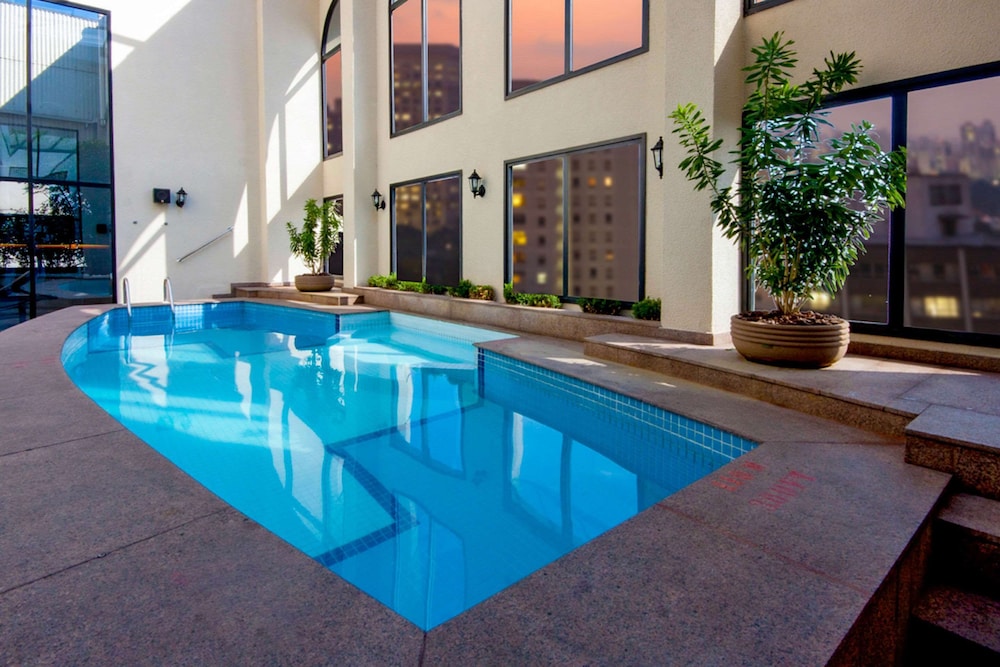 Clarion Hotel Faria Lima 6/25