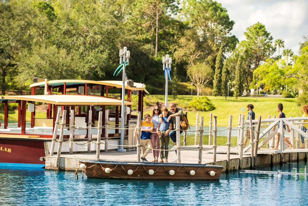 Universal's Loews Portofino Bay Hotel 69/83