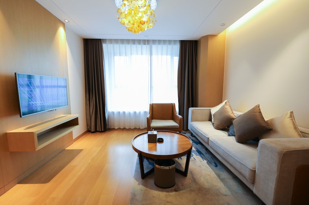 Yantai Tianma International Hotel 8/29