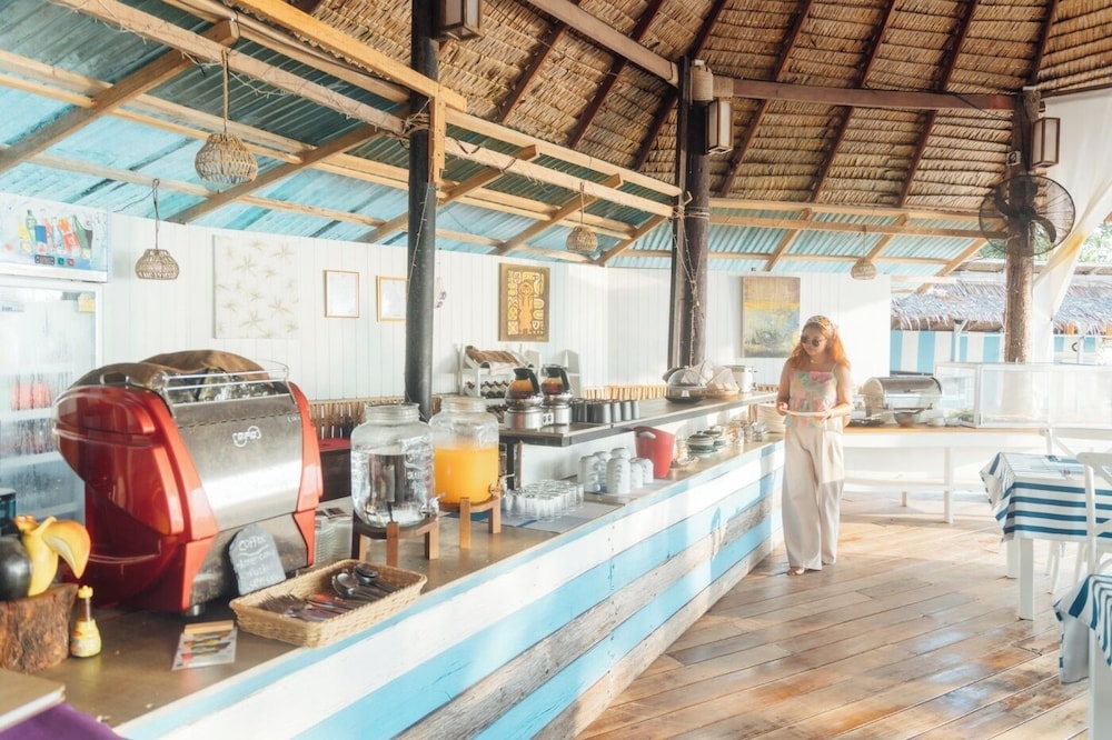 Mayalay Beach Resort 20/50