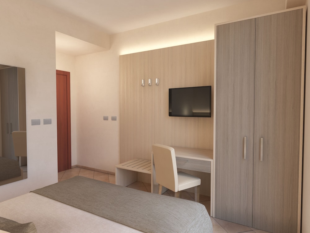 Hotel Romantic 12/60