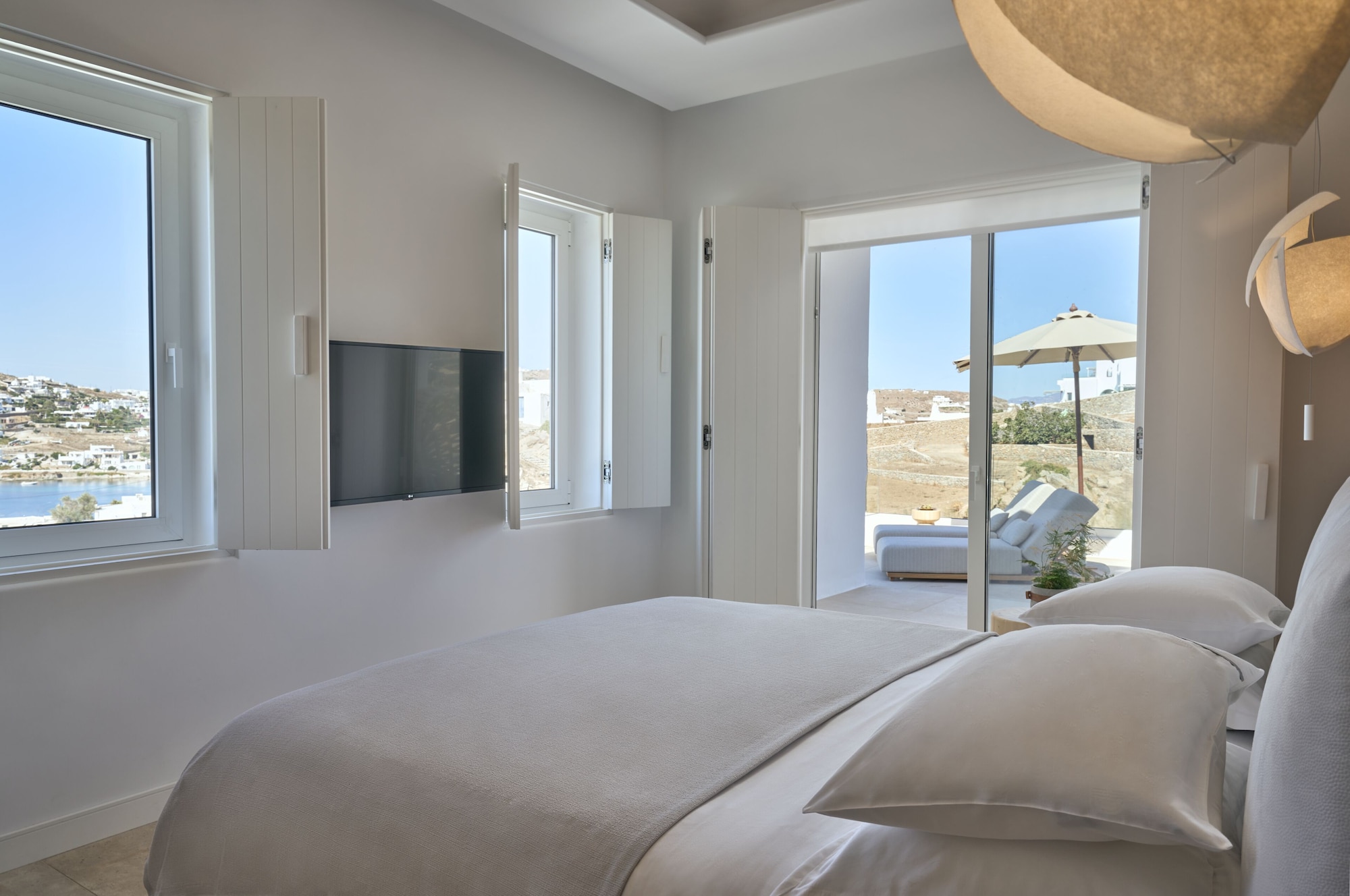PANORAMIC, DOUBLE BED, SEA VIEW, OUTDOOR JETTED TUB