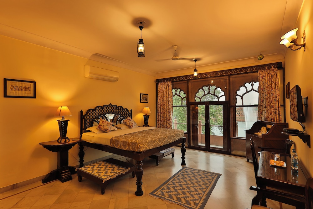 HAVELI INN PAL 33/50