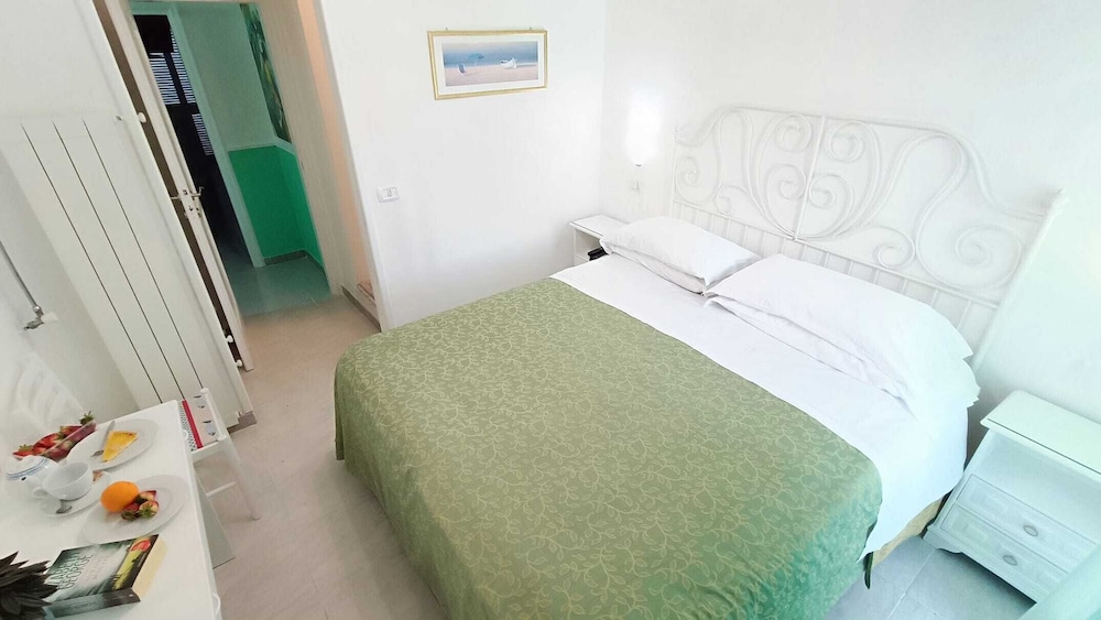 Hotel Ischia Casa Nicola 7/50