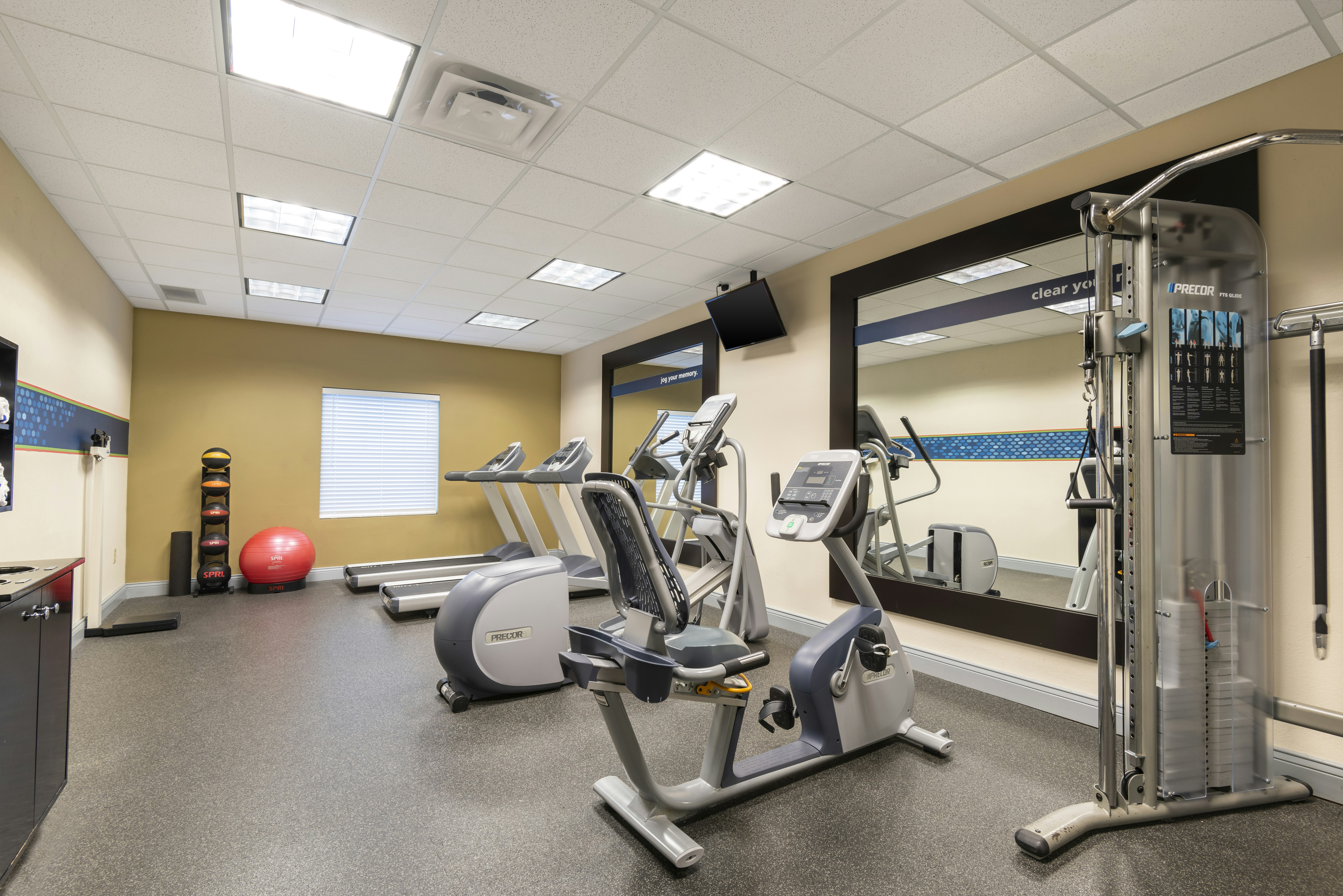 Hampton Inn And Suites Fort Myers Colonial Blvd 24/42