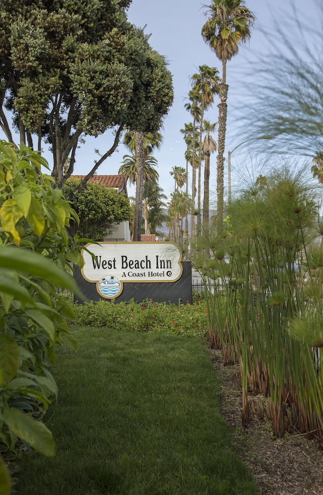 WEST BEACH INN A COAST HOTEL 59/65