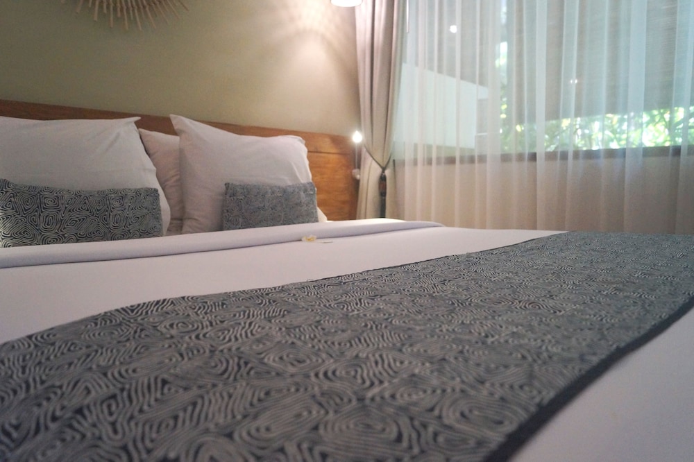 Arana Suite 22/71