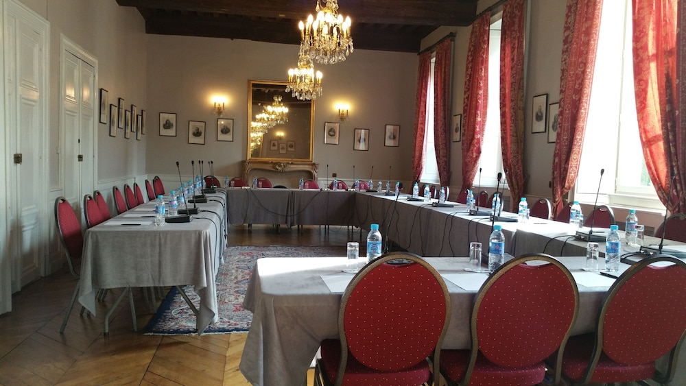 Hotel Philippe Le Bon 70/79