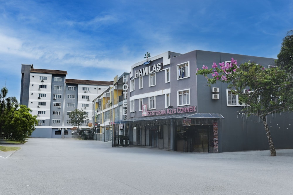 Hotel O Hotel Hamilas 10/60