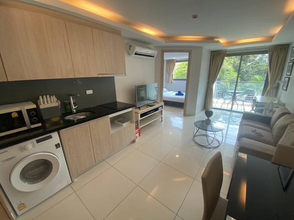 Laguna Bay 2 By Pattaya Sunny Rentals 6/50