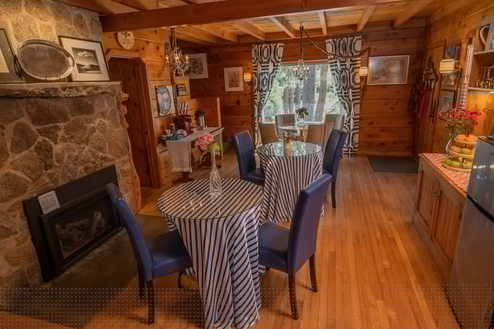 Elliott House Bed and Breakfast 46/67