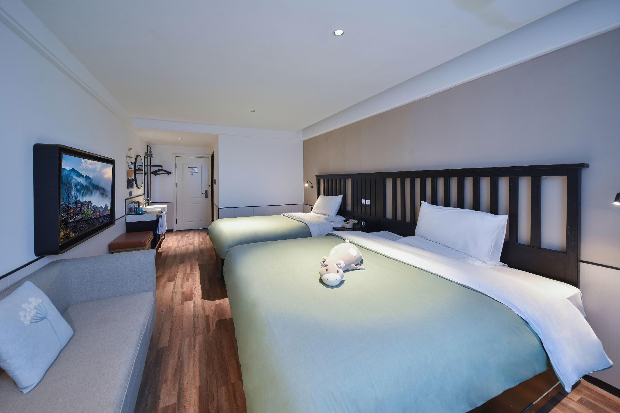 Ginza Jingsu (Huangdao Golden Beach Xiangjiang Road Commercial Street) 9/27