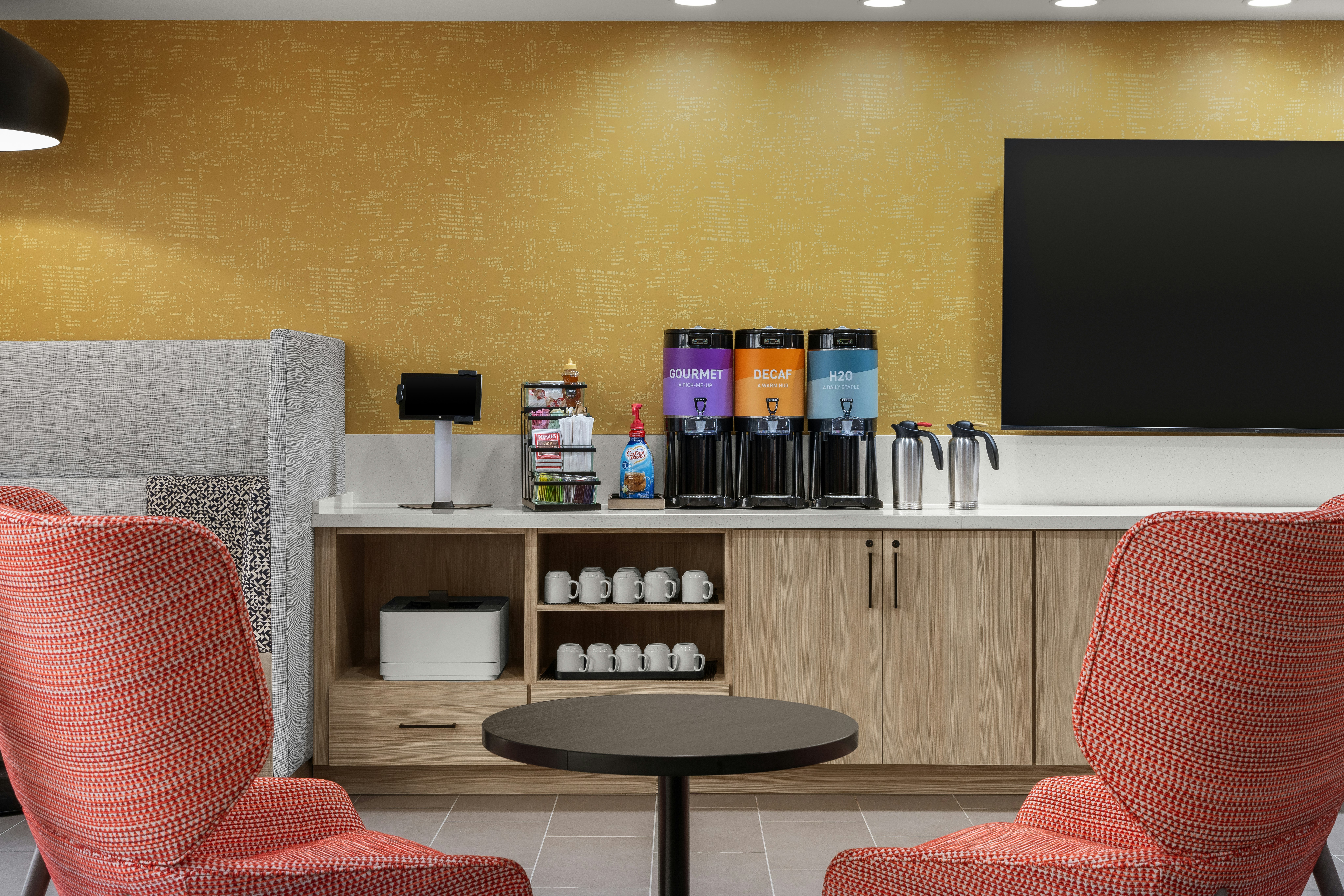 Home2 Suites by Hilton Muncie 24/27