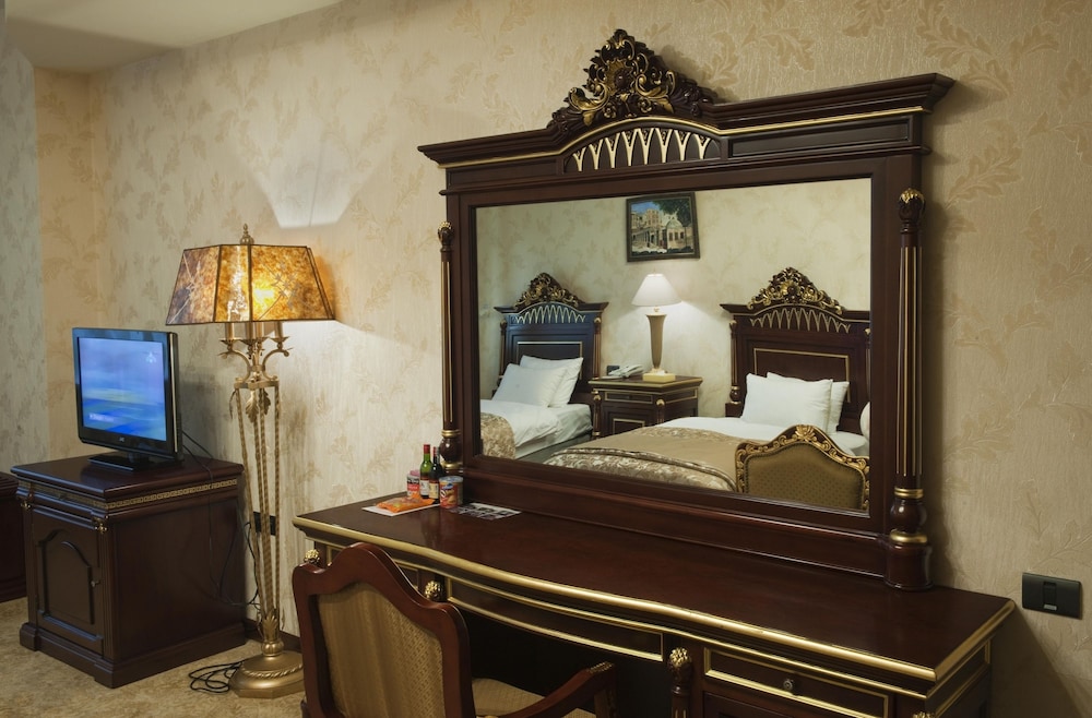 QAFQAZ RESORT HOTEL 36/50