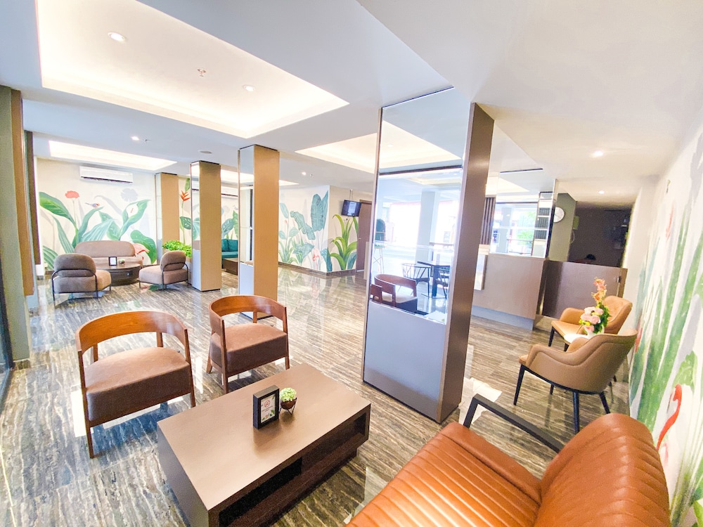 Lun Hotel Manado 21/26