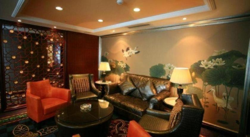 Shenyang Royal Wanxin Hotel 40/56