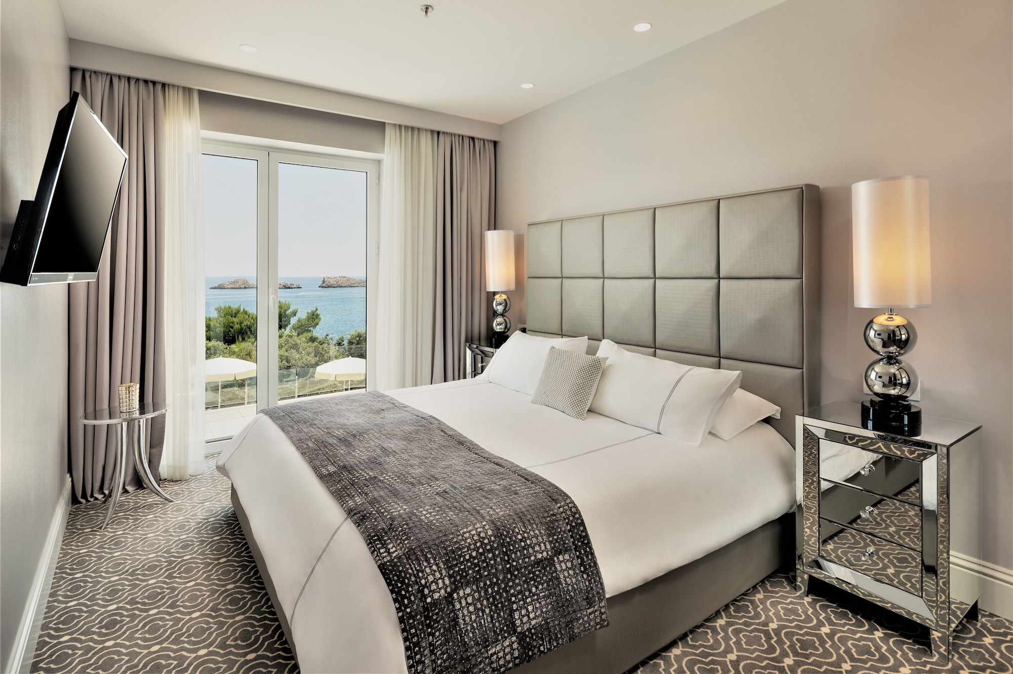 2 BEDROOMS, SUPERIOR, SUITE, SEA VIEW, BALCONY