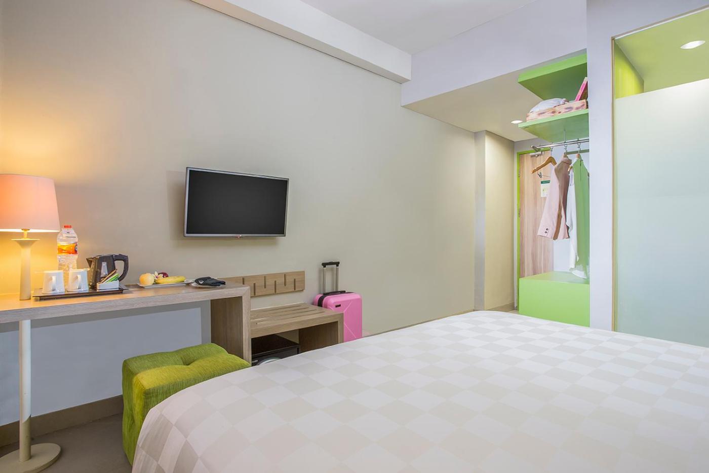 KHAS Surabaya Hotel 25/61