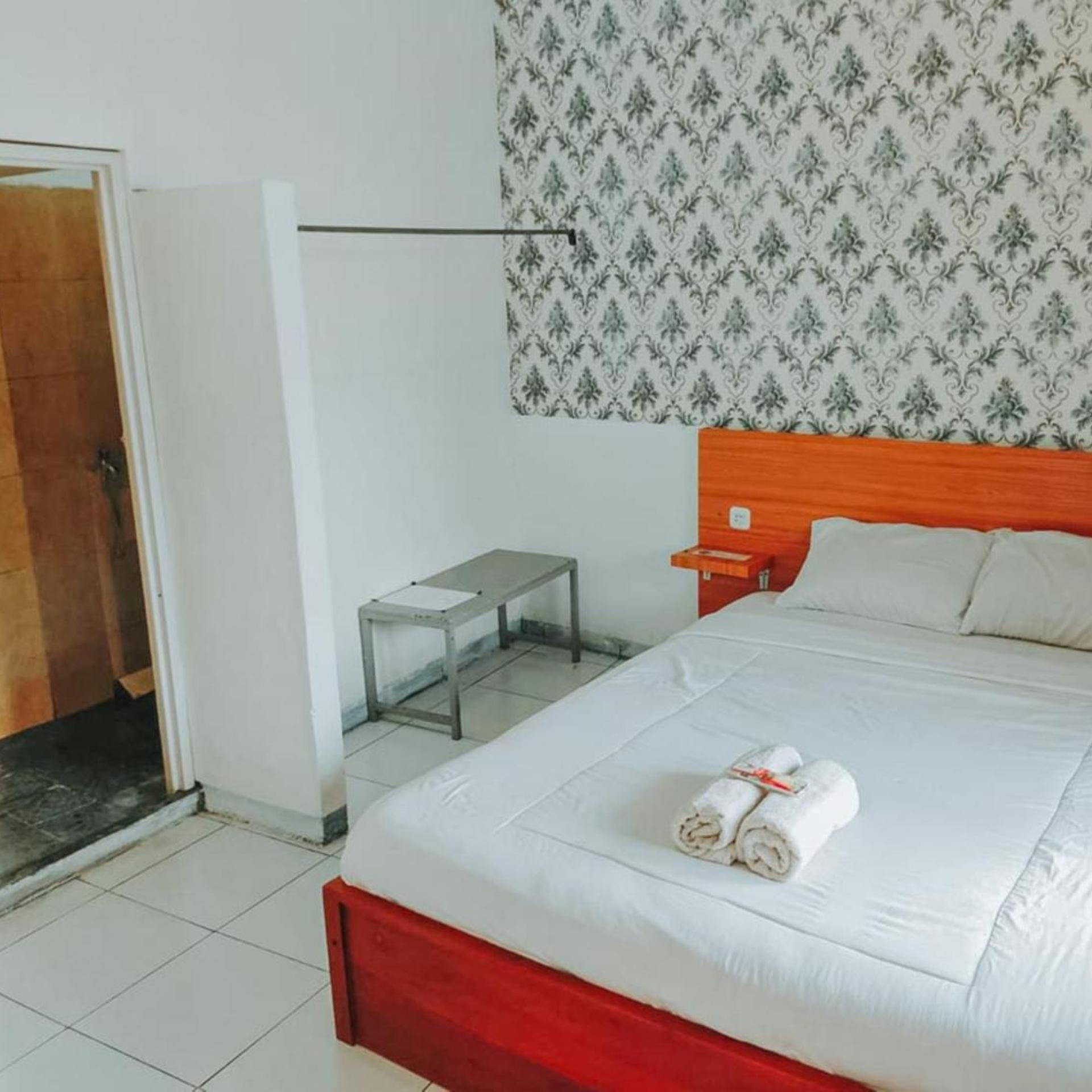 OYO 3895 D'Luck Homestay 13/37