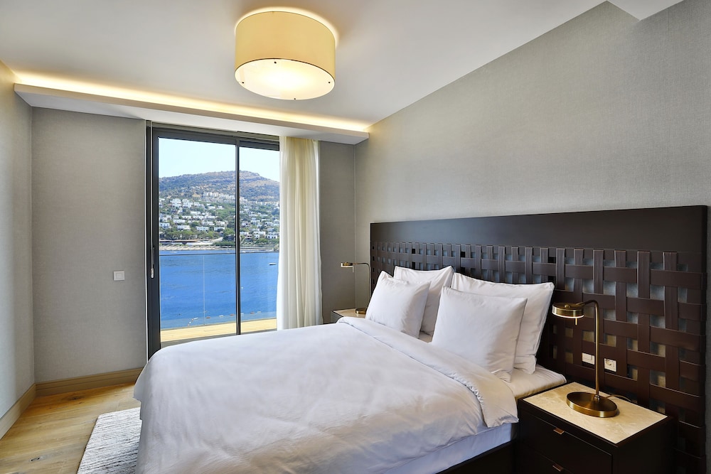 جناح ديلوكس بسرير كوين بإطلالة على البحر، Mare Deluxe Residences and Villas 9/10