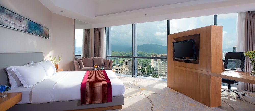 Huaqiang Plaza Hotel 29/42