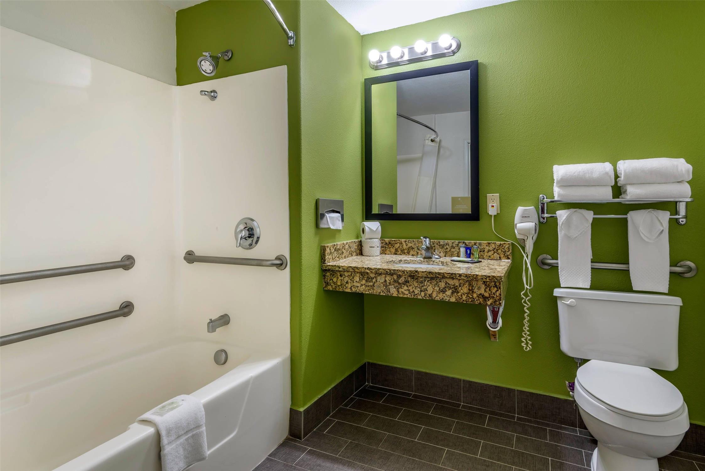 Sleep Inn & Suites Stockbridge Atlanta South 36/37