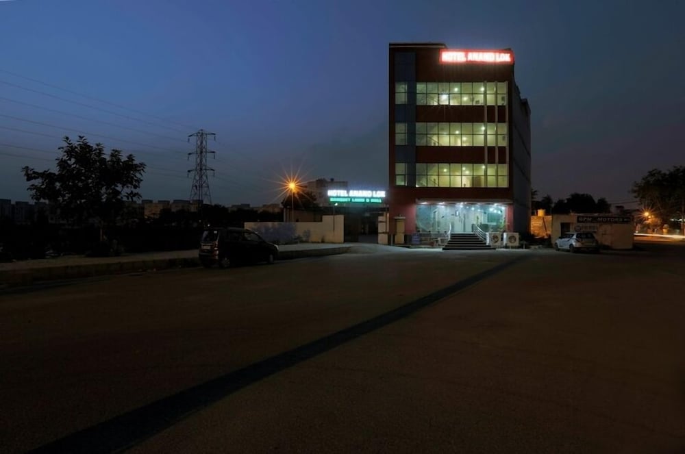 Hotel Green Lotus Dwarka 4/32