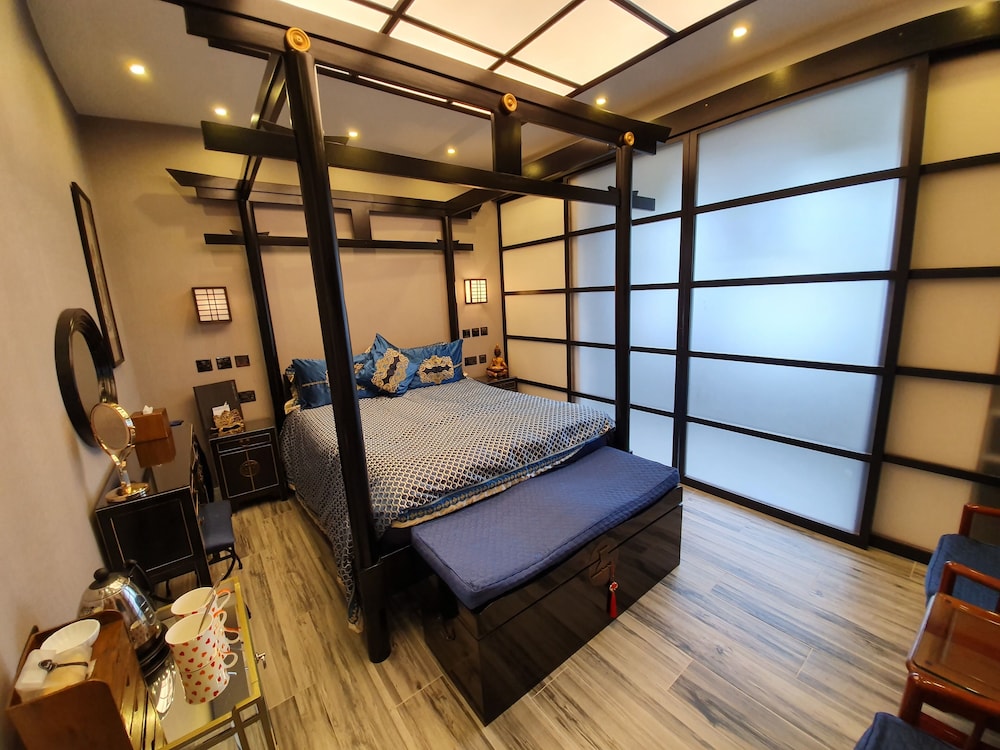 Tower Guest House 28/50