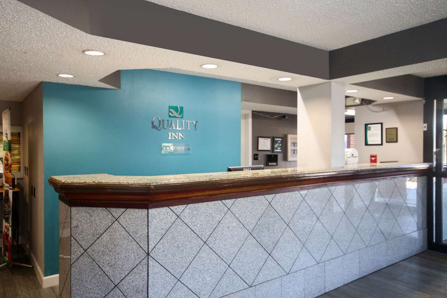 Quality Inn Clinton - Laurens I-26 2/30