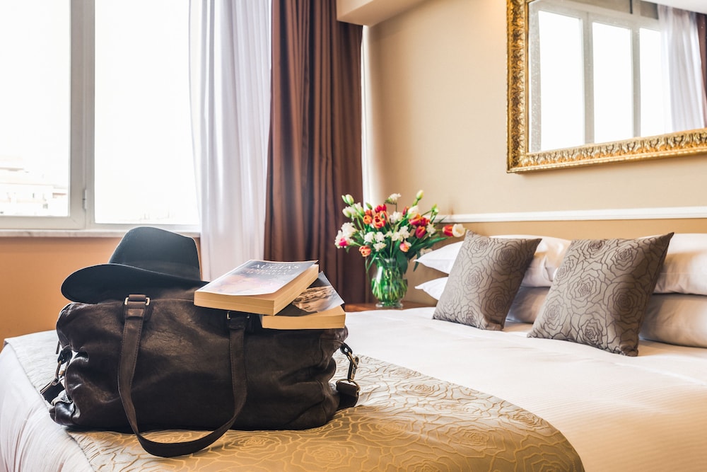 Raeli Hotel Lux 17/30