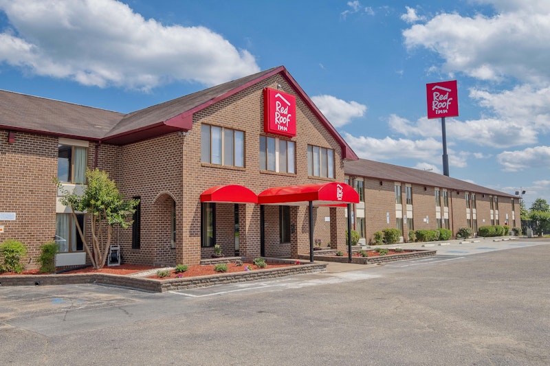 Red Roof Inn Roanoke Rapids 3/31