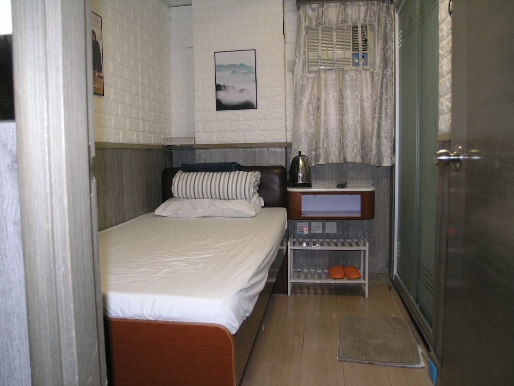 Majestic 7 Guest House 28/66