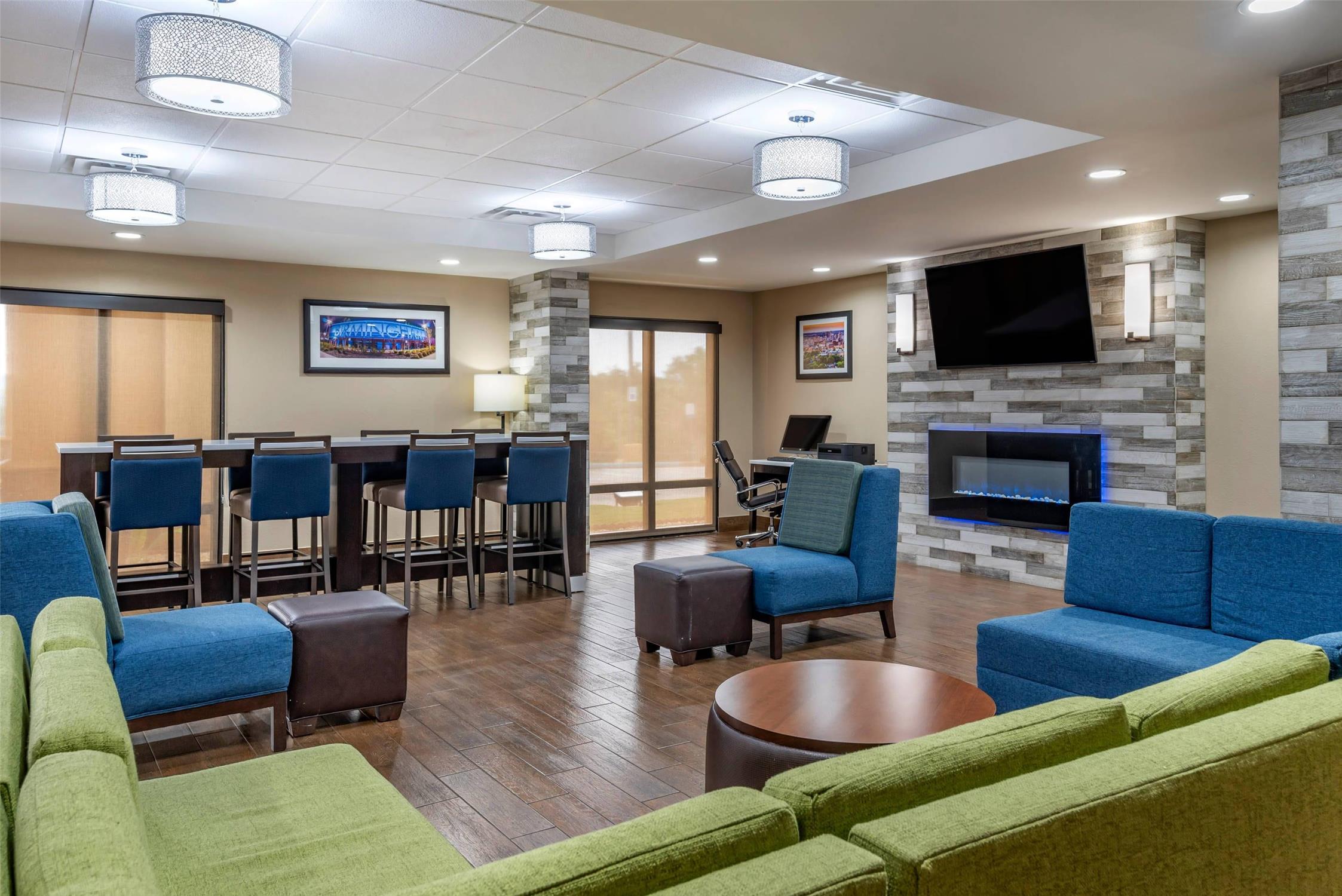 Comfort Inn Birmingham Homewood 16/27