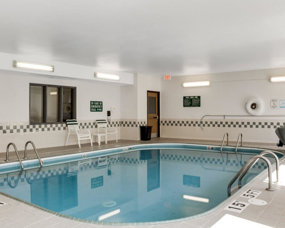 Comfort Inn Jamestown North Dakota 13/31