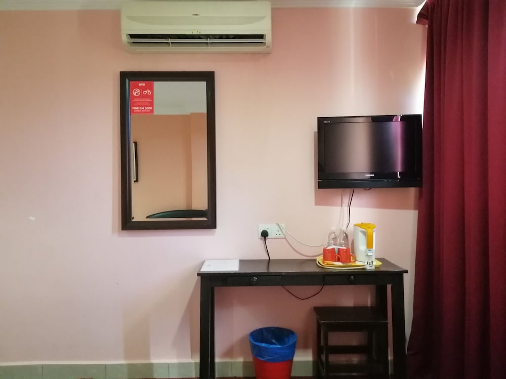 PUTERI AMPANG HOTEL 36/48