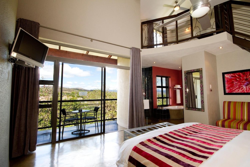 Francolin Lodge 20/50
