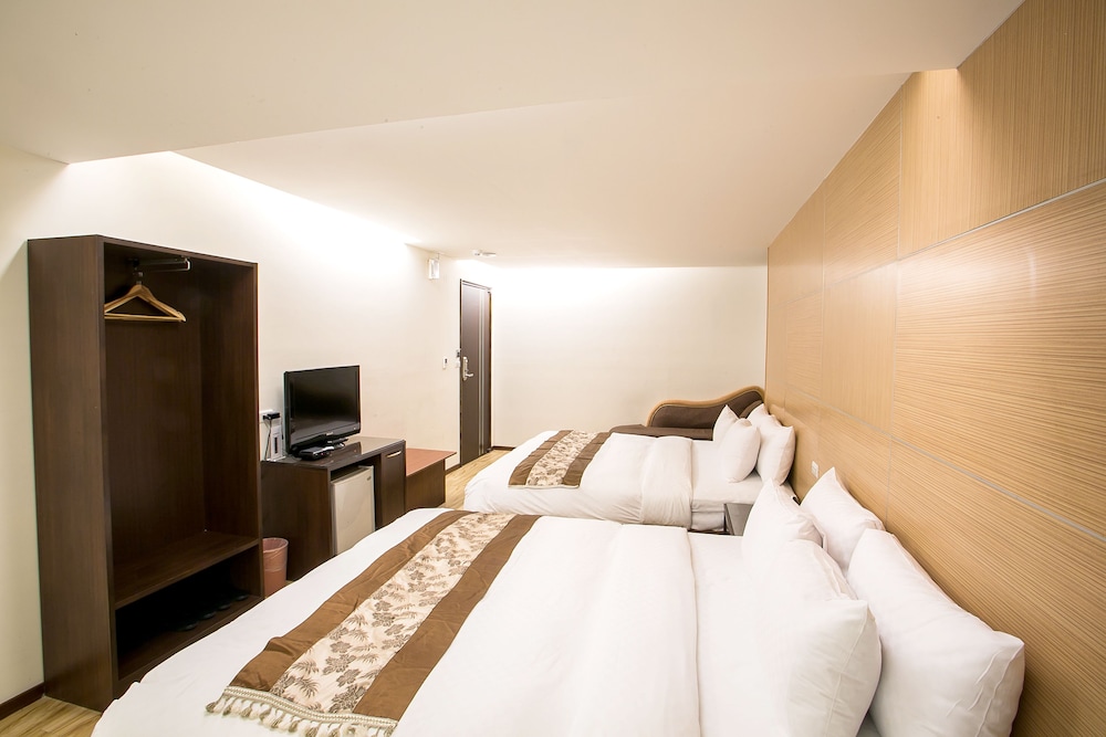 Huang Shin Business Hotel - ZhongGung Branch 8/43