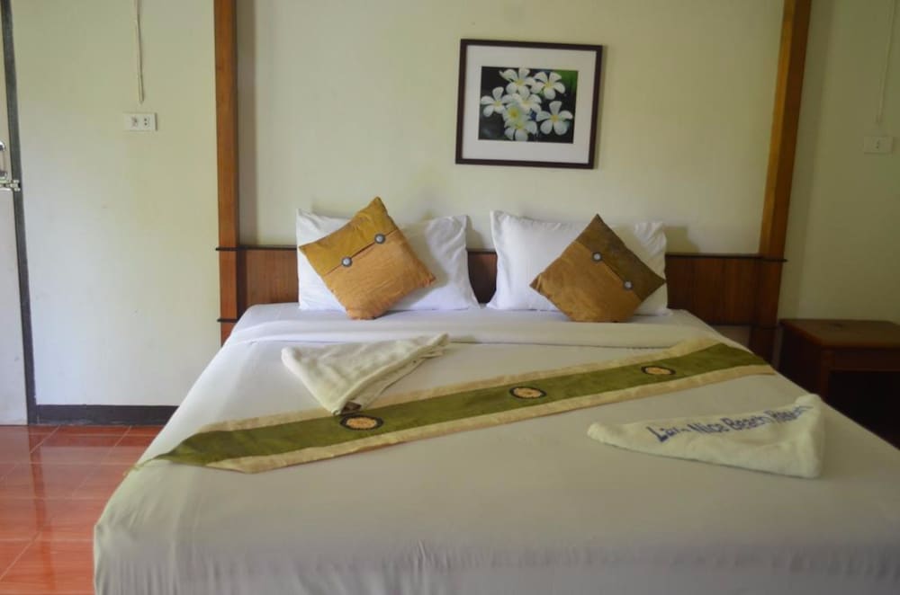 Lanta Nice Beach Resort 17/69