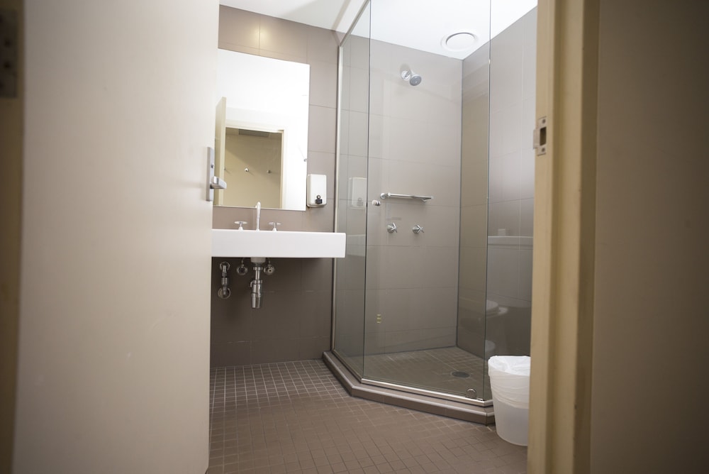 YHA Sydney Harbour 32/32