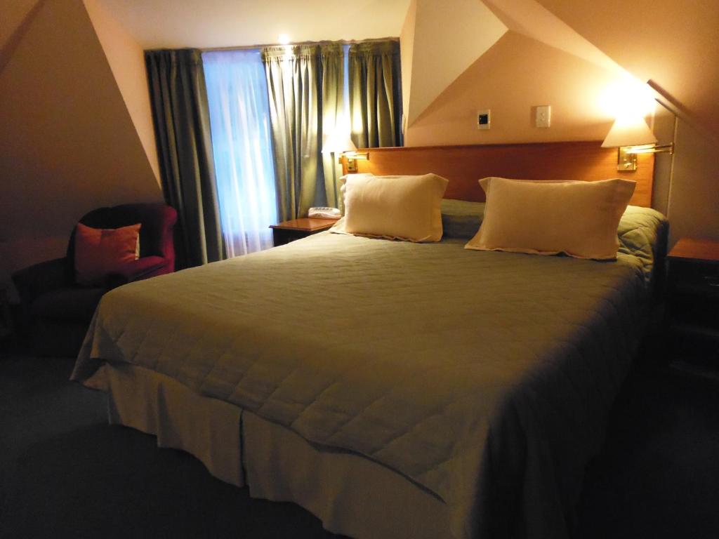 Senior, Double Bed