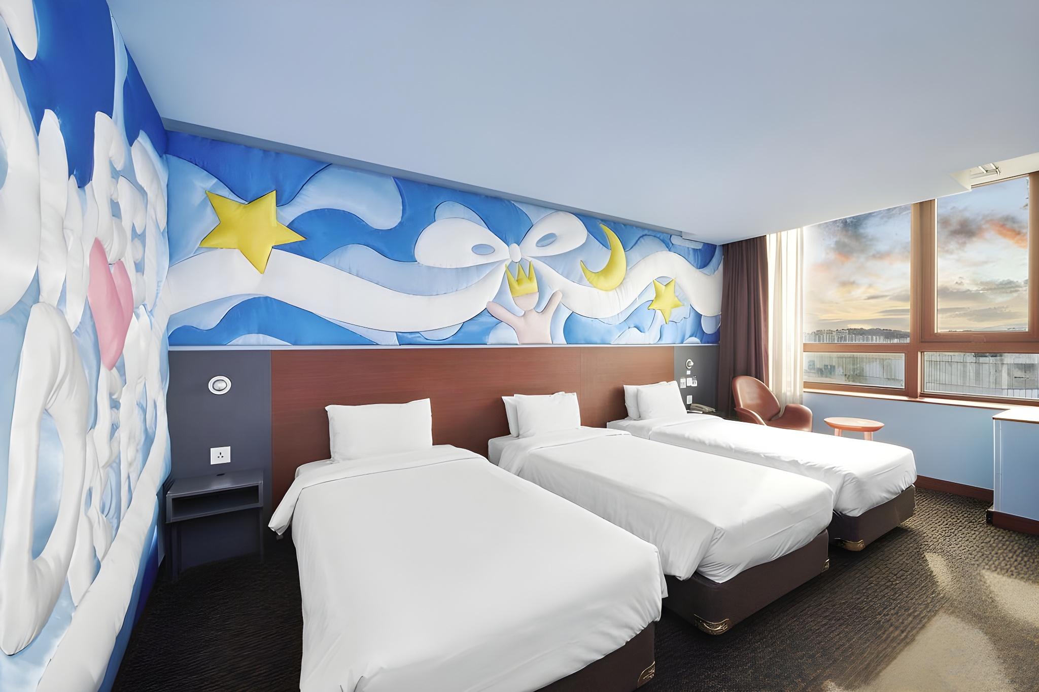 Dive In, Happy Harin, Art Stay, 3 Beds