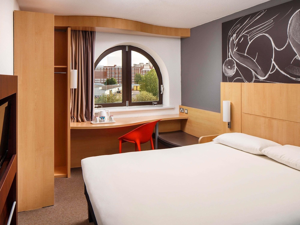 IBIS SOUTHAMPTON CENTRE 15/61