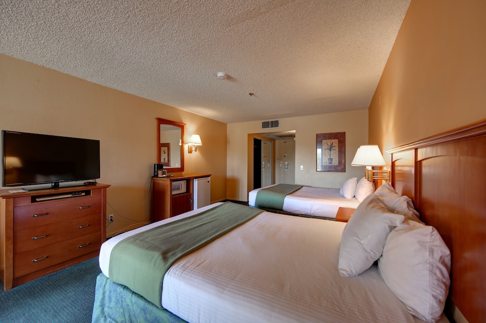Miracle Springs Resort Spa 26/71