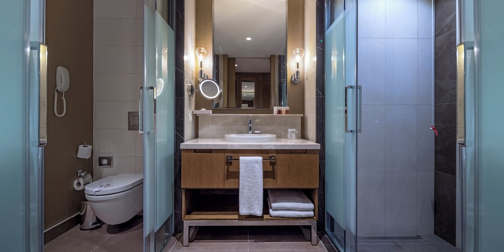 Trendy Lara Hotel 67/67