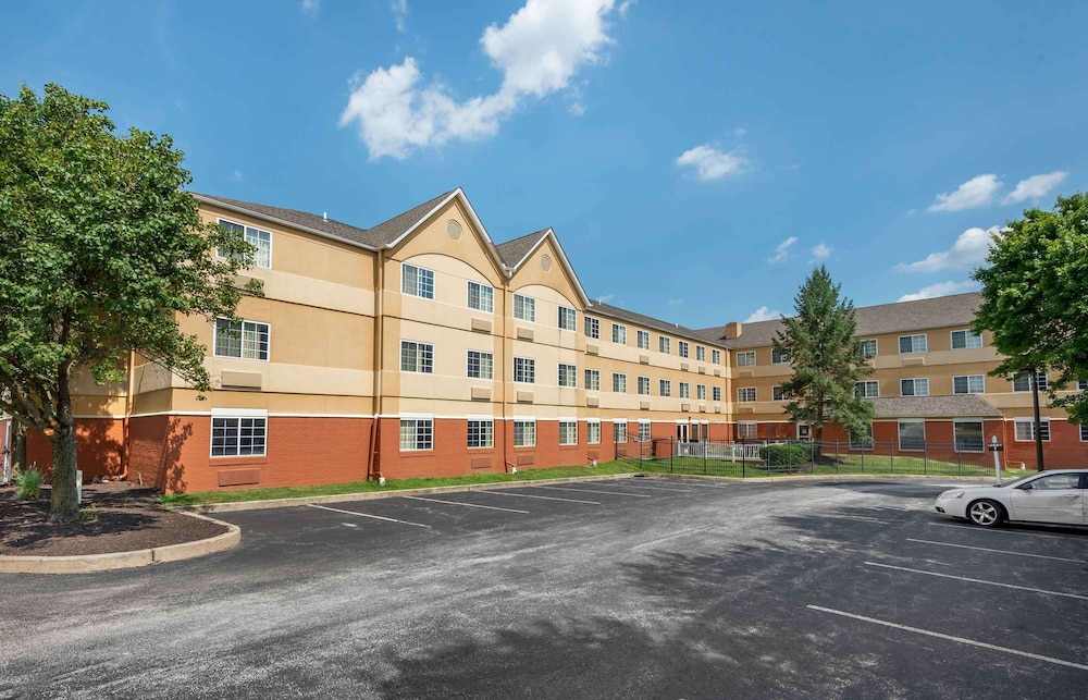 Studio 6 Corporate Extended Stay Philadelphia Malvern Swedesford Rd. PA 50/56