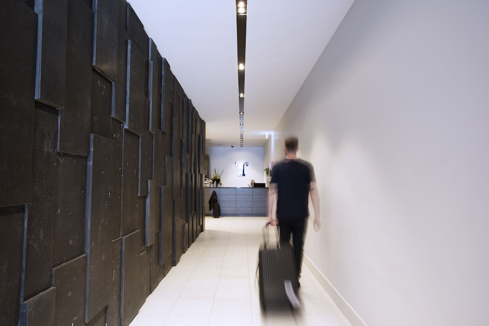 Tyrian Serviced Apartments 19/46