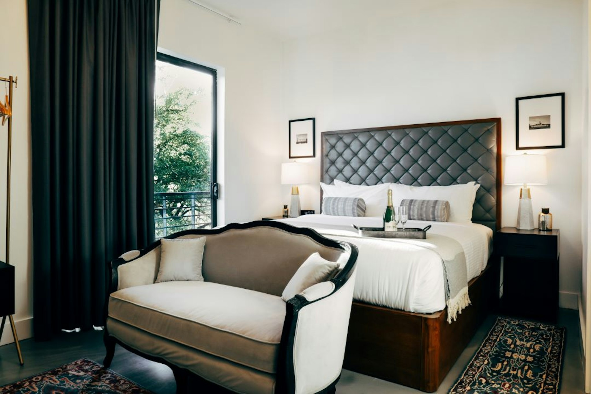 2 BEDROOMS, PRESIDENTIAL, SUITE