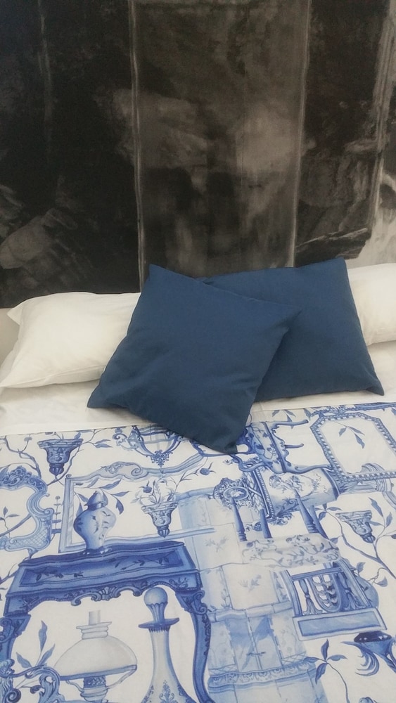 Deluxe Rooms 42/59